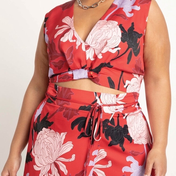 Eloquii Ciara Knot Top with matching Skirt - Picture 2 of 7